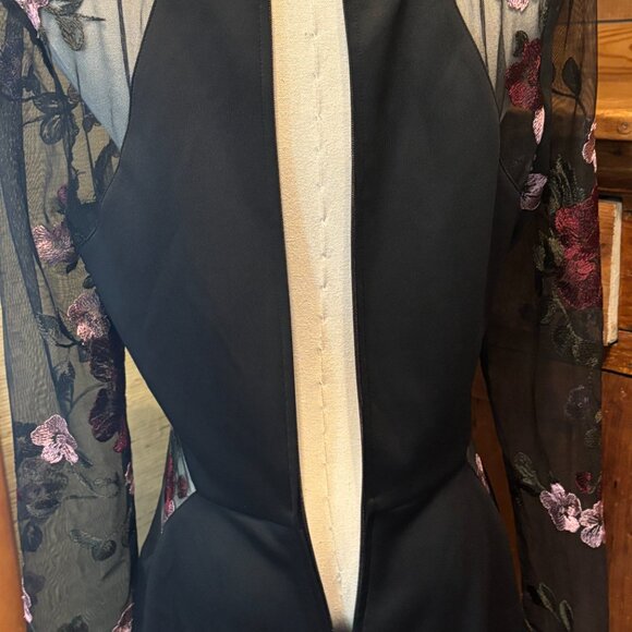 Sexy Black Dress - Picture 7 of 8